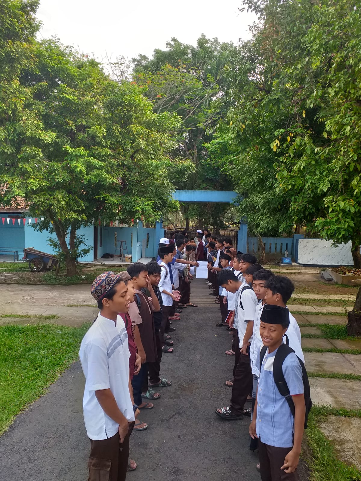 Pelatihan Bahasa Arab dan Inggris Pekanan